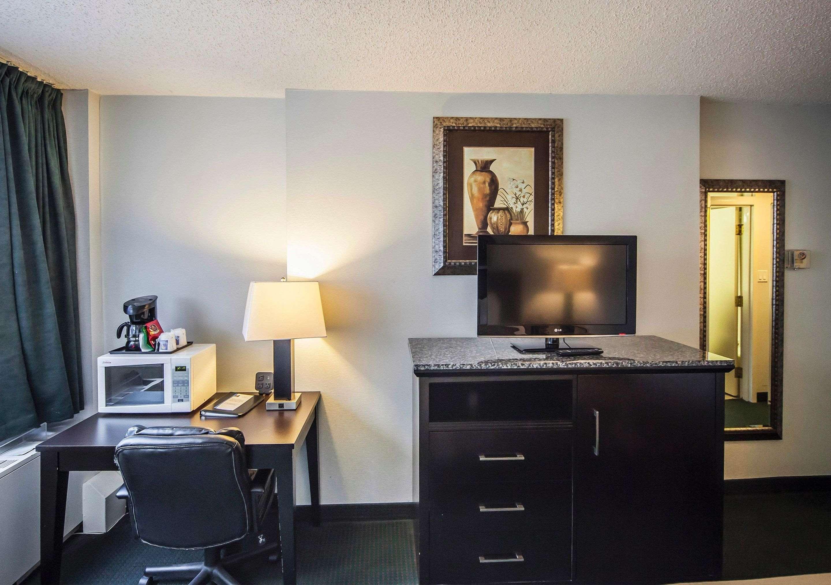 Comfort Inn & Suites Downtown Edmonton Eksteriør billede